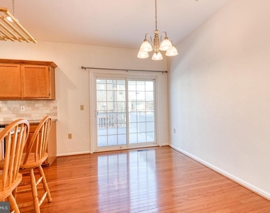 2502 Weston Court - Photo Thumbnail 7