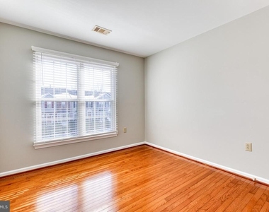 2502 Weston Court - Photo Thumbnail 15