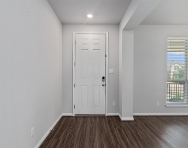 17300 Antioch Ave - Photo Thumbnail 2