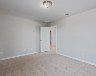 17300 Antioch Ave - Photo Thumbnail 27