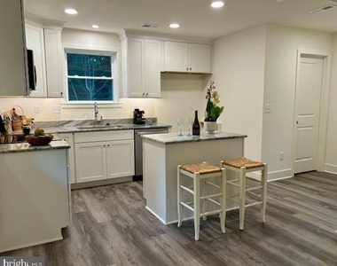 203a Severn River Road - Photo Thumbnail 8