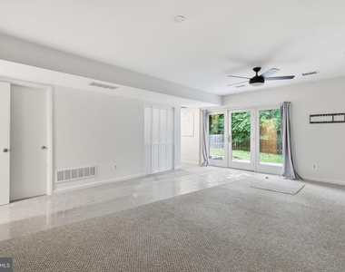 22 Poplar Point Road - Photo Thumbnail 30