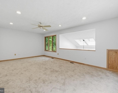22 Poplar Point Road - Photo Thumbnail 19