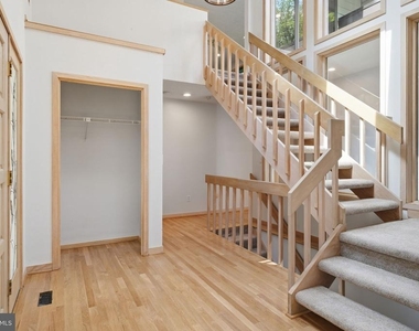 22 Poplar Point Road - Photo Thumbnail 1