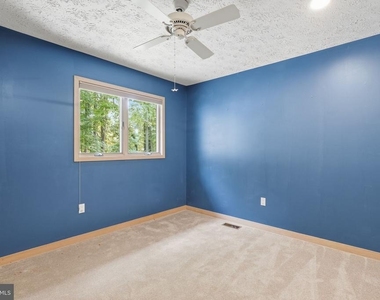 22 Poplar Point Road - Photo Thumbnail 27