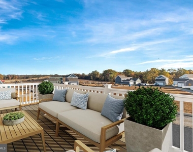 957 Lorewood Grove Road - Photo Thumbnail 4