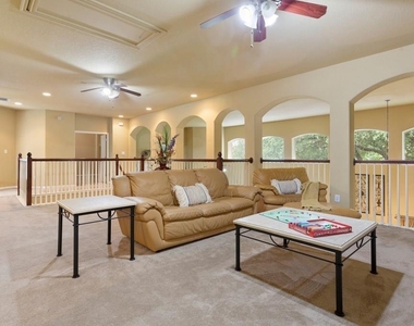 1442 River Forest Dr - Photo Thumbnail 28