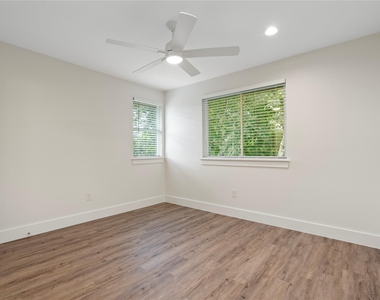 5702 Palo Blanco Ln - Photo Thumbnail 22