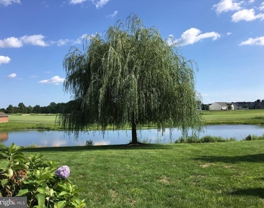 242 Avonbridge Drive - Photo Thumbnail 2