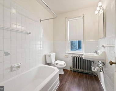 832 N Union Street - Photo Thumbnail 8