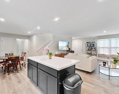 385 Galena Road - Photo Thumbnail 15
