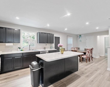385 Galena Road - Photo Thumbnail 16