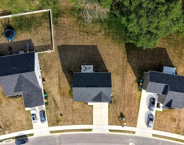 385 Galena Road - Photo Thumbnail 34