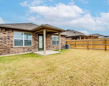 448 Dubina Ave - Photo Thumbnail 24
