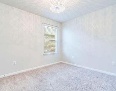 448 Dubina Ave - Photo Thumbnail 19