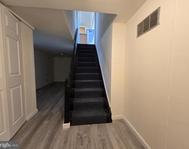 11 Glenwood Drive - Photo Thumbnail 43
