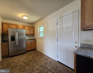 11 Glenwood Drive - Photo Thumbnail 11