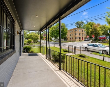 2834 R Street Se - Photo Thumbnail 2