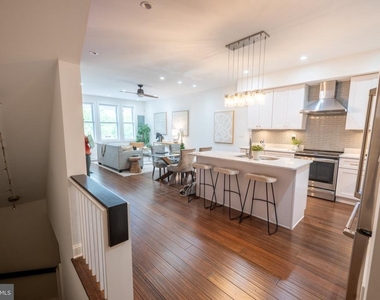 3803 10th Street Nw - Photo Thumbnail 1