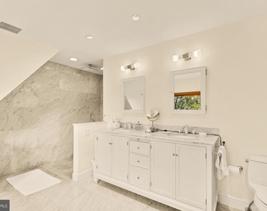 3111 Chain Bridge Road Nw - Photo Thumbnail 40