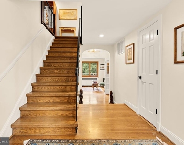 3111 Chain Bridge Road Nw - Photo Thumbnail 3