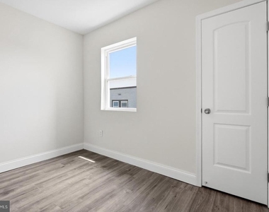 4230 6th Street Se - Photo Thumbnail 18