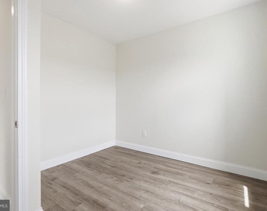 4230 6th Street Se - Photo Thumbnail 21
