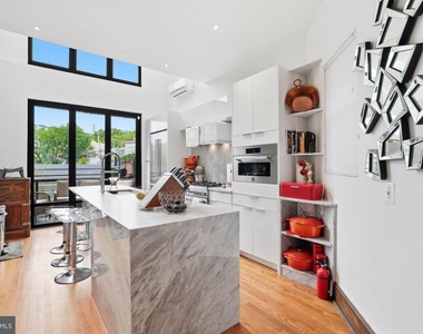 2310 1st Street Nw - Photo Thumbnail 10