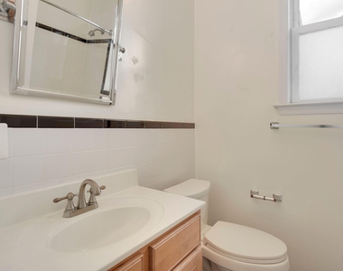 1815 A Street Se - Photo Thumbnail 10