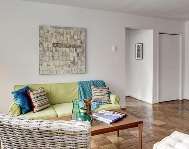 2400 41st Street Nw - Photo Thumbnail 7