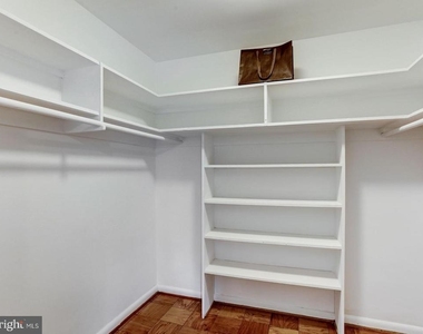 2400 41st Street Nw - Photo Thumbnail 18