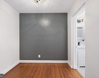 3925 Davis Place Nw - Photo Thumbnail 8