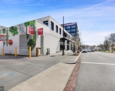 3925 Davis Place Nw - Photo Thumbnail 24