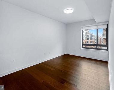 70 N Street Se - Photo Thumbnail 13