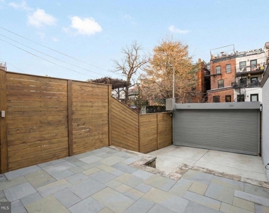 1816 Belmont Road Nw - Photo Thumbnail 6