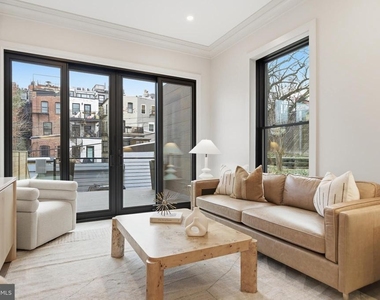 1816 Belmont Road Nw - Photo Thumbnail 33
