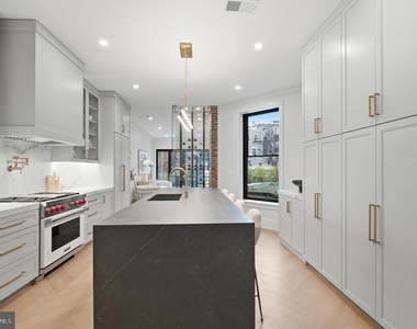 1816 Belmont Road Nw - Photo Thumbnail 24