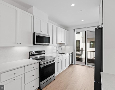 2609 Platt Court Nw - Photo Thumbnail 6