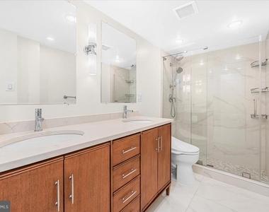 4201 Cathedral Avenue Nw - Photo Thumbnail 8