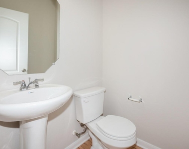 1620 Bryant Dr - Photo Thumbnail 9