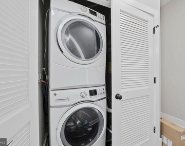 608 Irving Street Nw - Photo Thumbnail 13