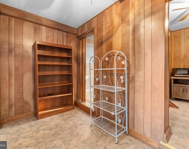 2835 4th Street Ne - Photo Thumbnail 10