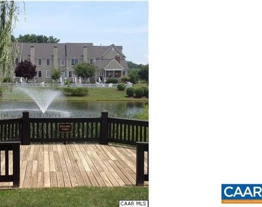 544 Summerford Ln - Photo Thumbnail 14
