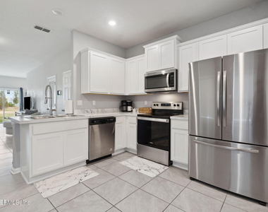 936 Capitol Parkway - Photo Thumbnail 8