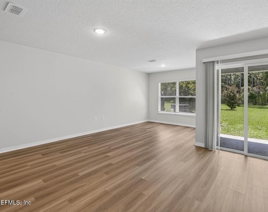 129 Wellwood Lane - Photo Thumbnail 3