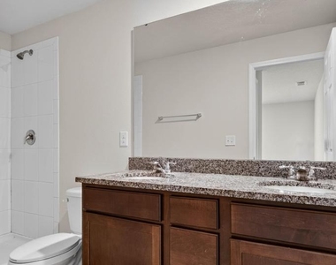129 Wellwood Lane - Photo Thumbnail 16