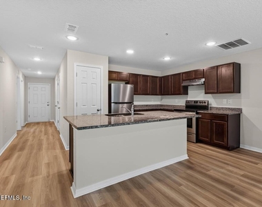 129 Wellwood Lane - Photo Thumbnail 6