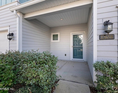 12658 Josslyn Lane - Photo Thumbnail 1