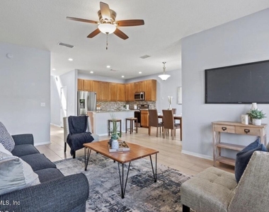 519 Dry Branch Way - Photo Thumbnail 1
