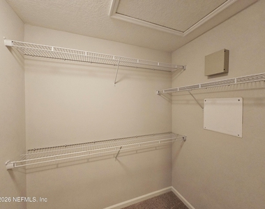 144 Paradas Place - Photo Thumbnail 14